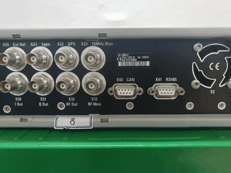 Rohde & Schwarz SDB601 DAB Test Transmitter [b1171966763]