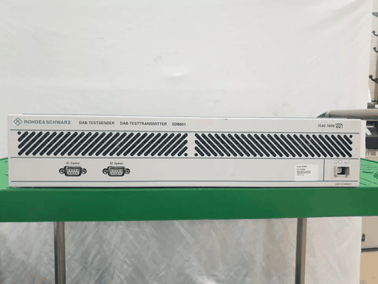 Rohde & Schwarz SDB601 DAB Test Transmitter [b1171966763]