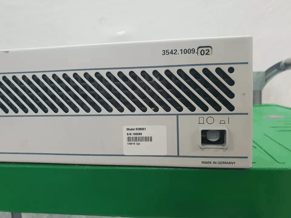 Rohde & Schwarz SDB601 DAB Test Transmitter [b1171966763]
