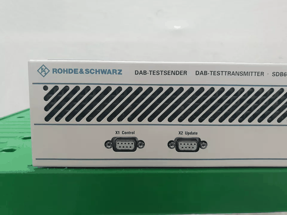 Rohde & Schwarz SDB601 DAB Test Transmitter [b1171966763]