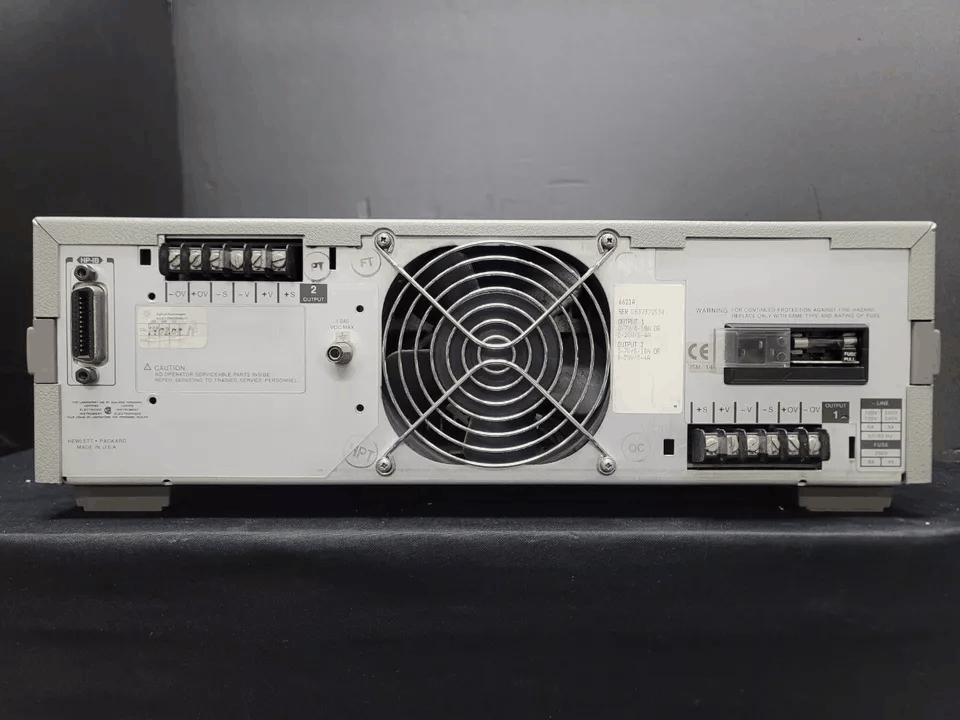HP 6621A DC Power Supply Multi-Output System 0-7V/0-10A 0-20V/0-4A [c1172090032]
