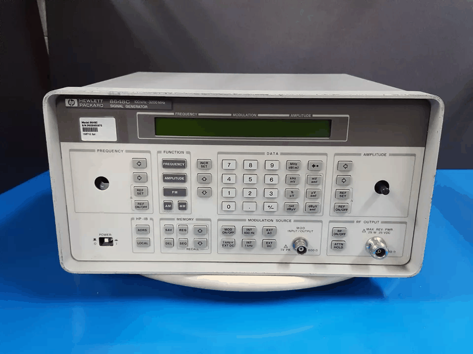 HP 8648C Signal Generator (for parts or not working) [1173155385]