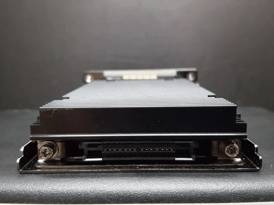 Tektronix DTGM32 1ch Differential Output Module (for parts or not working) [s1173290901]