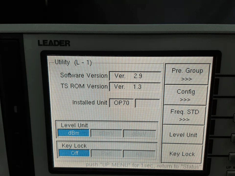 Leader LG3802 ISDB-T Signal Generator with Opt.70 (for parts or not working) [k1173281288]