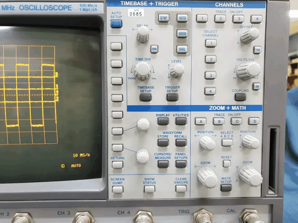 LeCroy 9314L QUAD 300MHz Oscilloscope [f1173296382]
