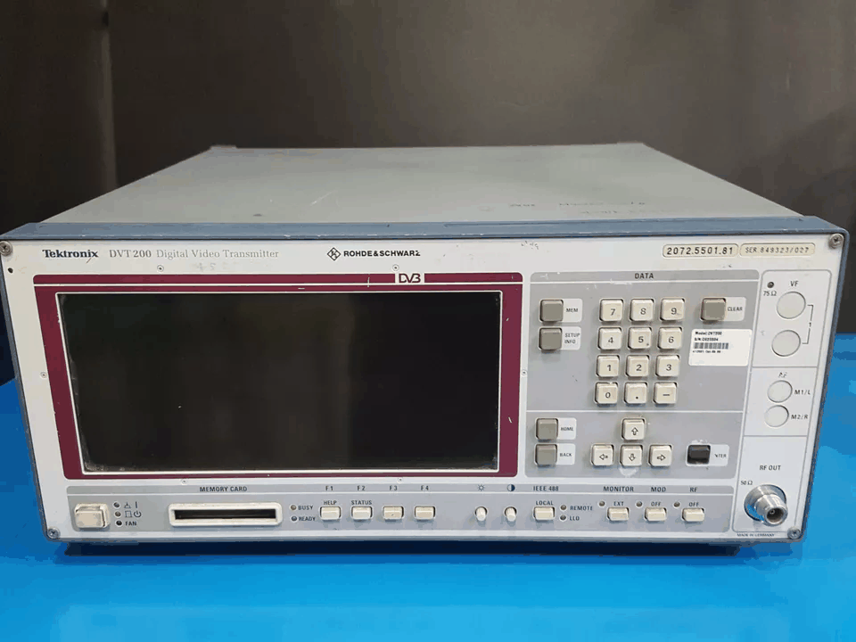 R&S DVT200 Digital Video Transmitter Opt. B5 B6 [x1174054659]
