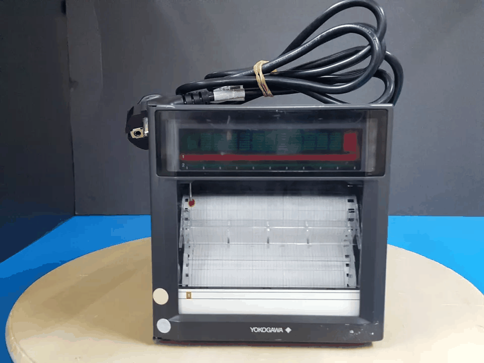 Yokogawa μR100 Chart Recorder [w1174051237]