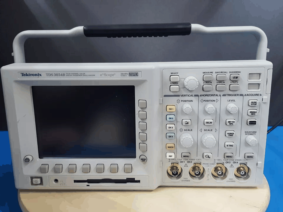 Tektronix TDS3054B Oscilloscope 500MHz 4CH [x1213465317]
