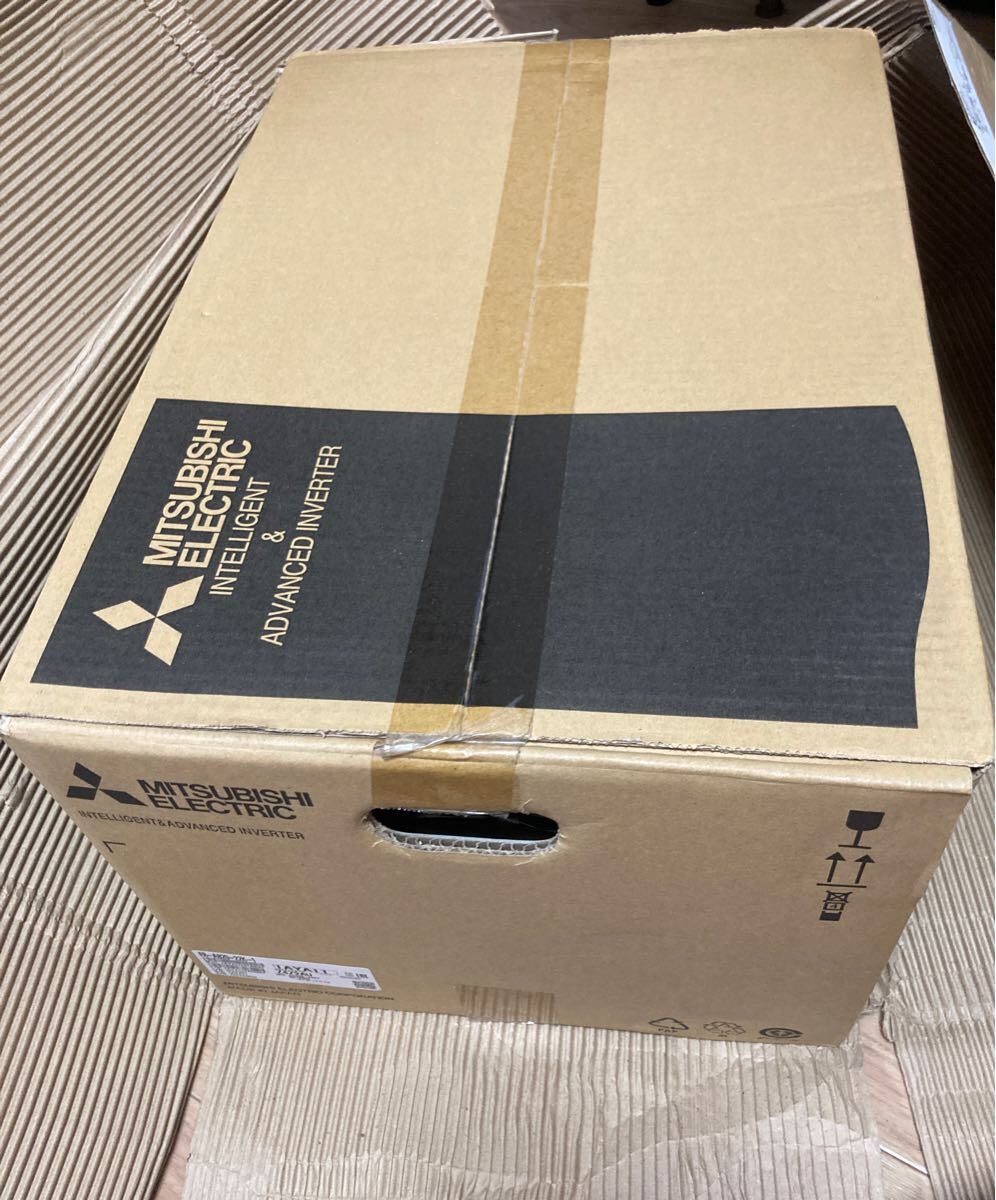 Mitsubishi Electric FR-A820-22K-1 Other (open box) [r1249838354]